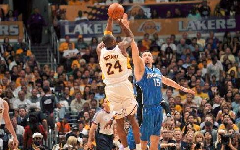 2008-2009NBA总决赛第二场：湖人VS魔术