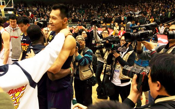 2012-2013CBA总决赛G4: 山东VS广东
