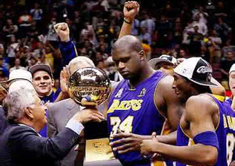 2001-2002NBA总决赛第四场：湖人VS篮网