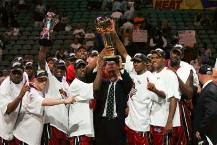 2005-2006NBA总决赛第六场：热火VS小牛
