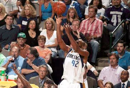 2005-2006NBA总决赛第二场：小牛VS热火