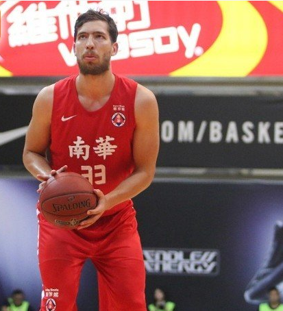 CBA香港第一人返回香港，下赛季他还能出现在CBA吗？