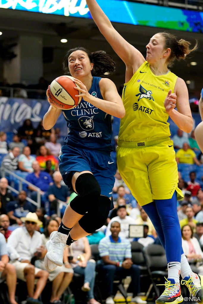 终于得分了!邵婷时隔1个月再战WNBA 贡献4分3篮板