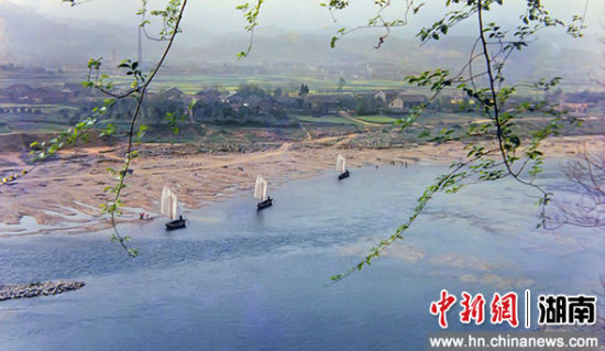 张家界风光老照片。覃文乐摄
