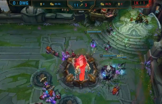 DWG战队26分推平LK基地水晶 越南0作用中单引争议