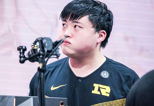 UZI第六次的世界赛迎来完结 明年的他 能否继续征战？