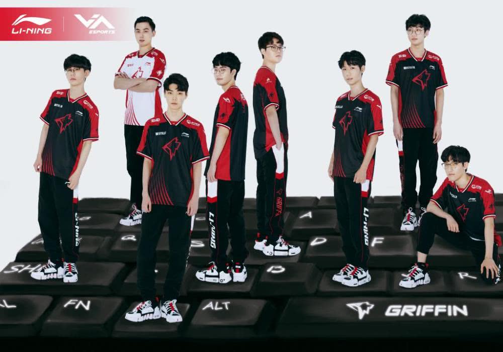 S9小组赛：认真的G2碾压GRF获胜 解说Cat直言上当了