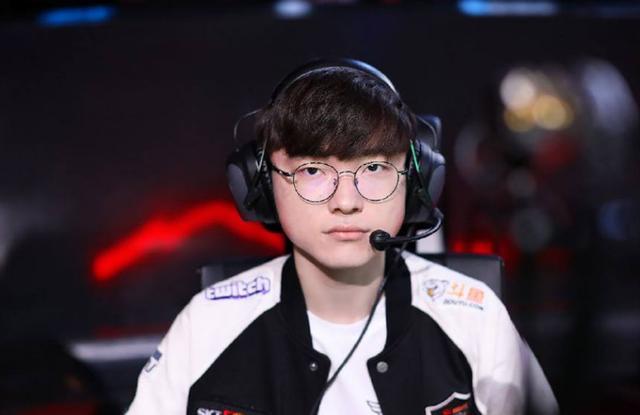 姿态与Letme讨论Faker：这人还在不断进化是最恐怖的