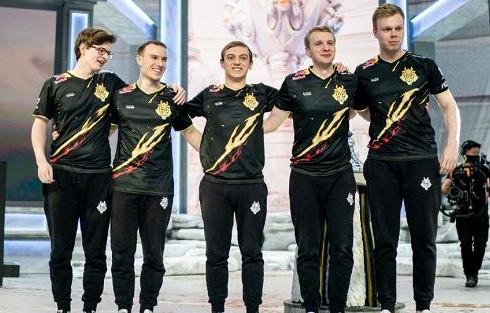 G2碾压DWG杀进4强 赛后不忘口嗨对手